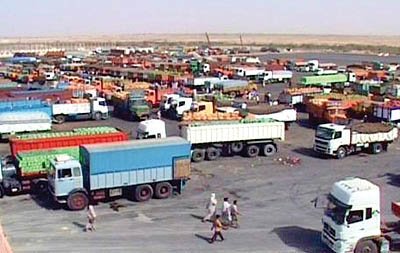 از سیر تا پیاز صادرات به پاکستان/ بازار گرم سیب و آبمیوه‌های ایرانی